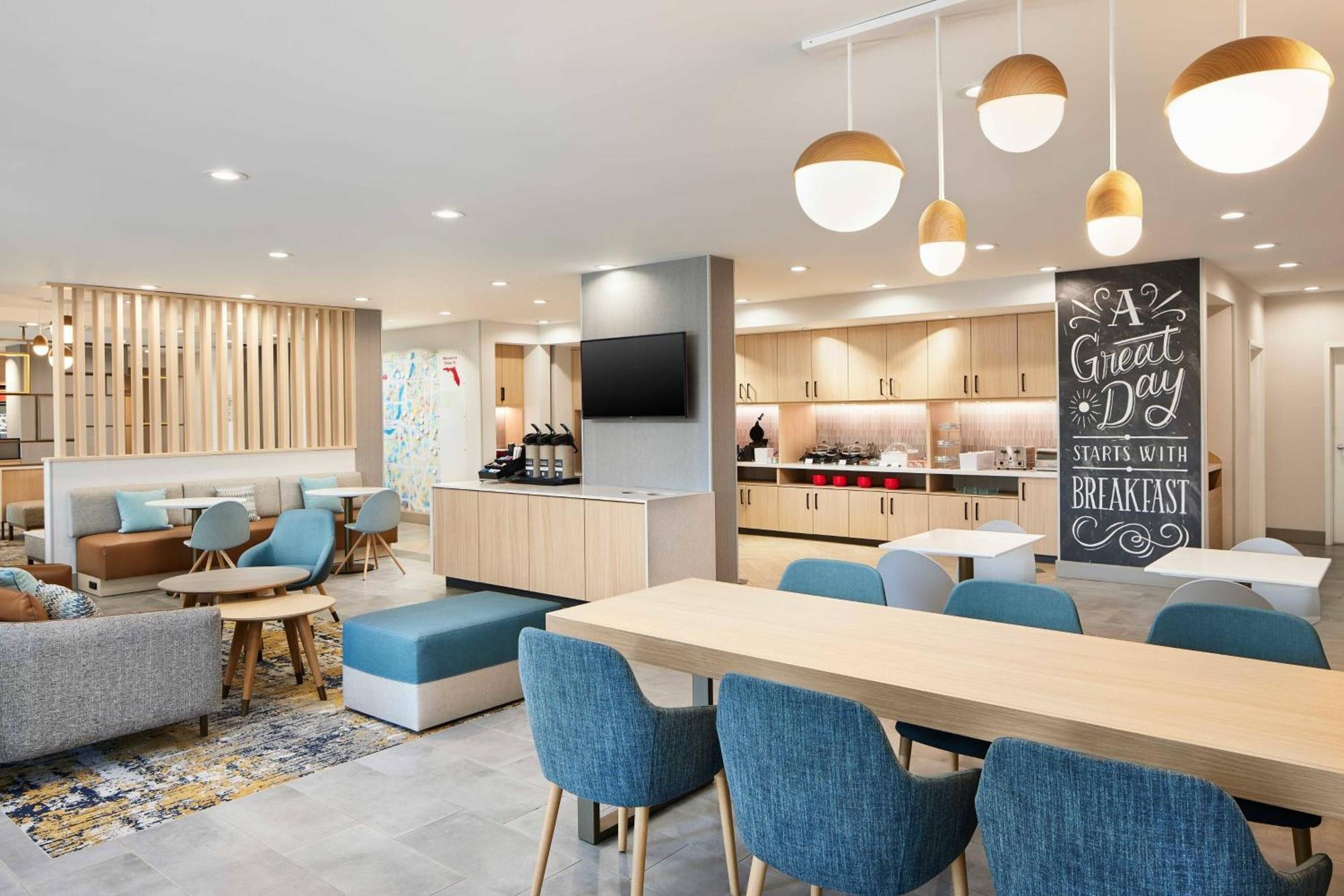 Towneplace Suites By Marriott Tampa Casino Area Orient Park Exteriér fotografie